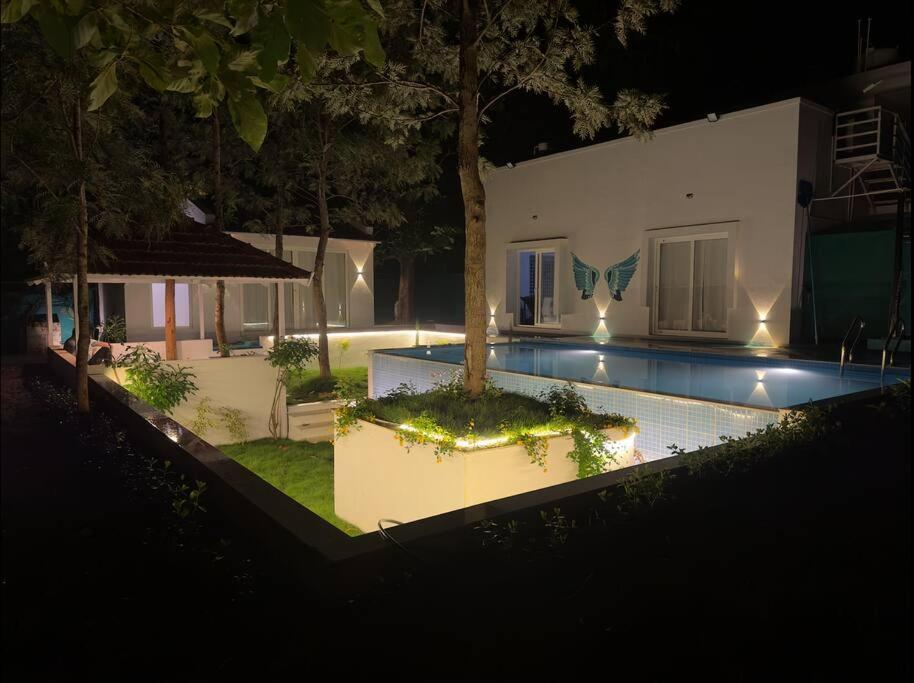 Serenity Farm Stay Hampapura Экстерьер фото