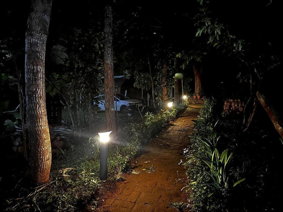 Serenity Farm Stay Hampapura Экстерьер фото